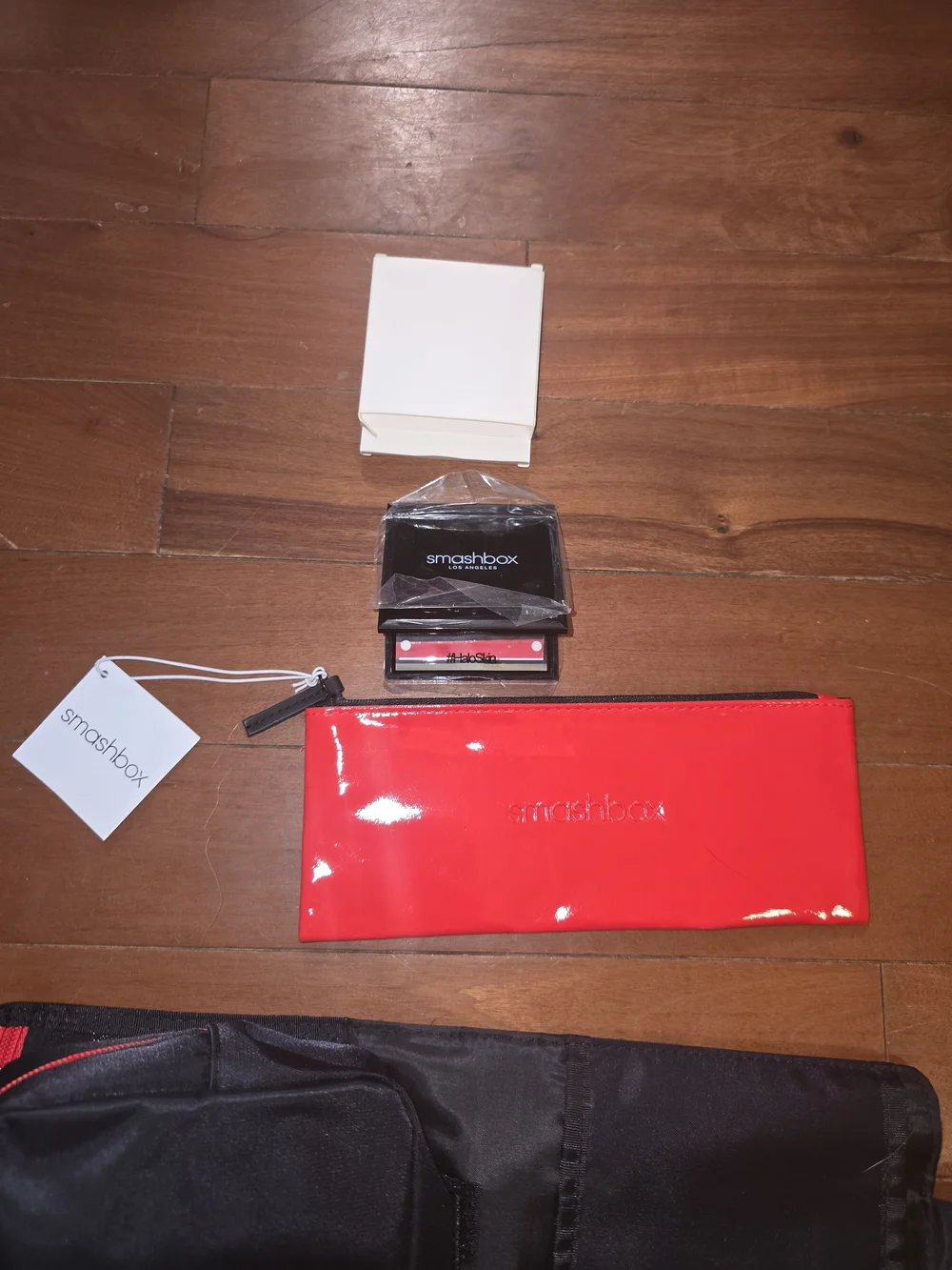 Smashbox compact cosmetic